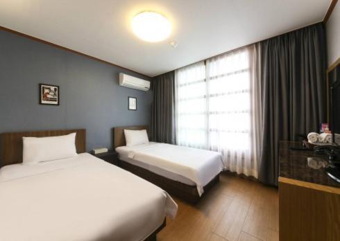 Lighthouse Beach Motel Sokcho Exterior foto